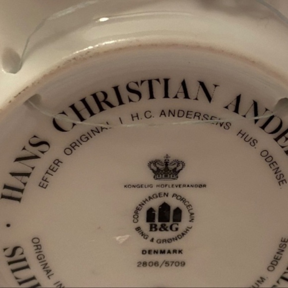 Hans Christian Andersen Copenhagen Porcelain ; Limited Edition - Picture 5 of 5